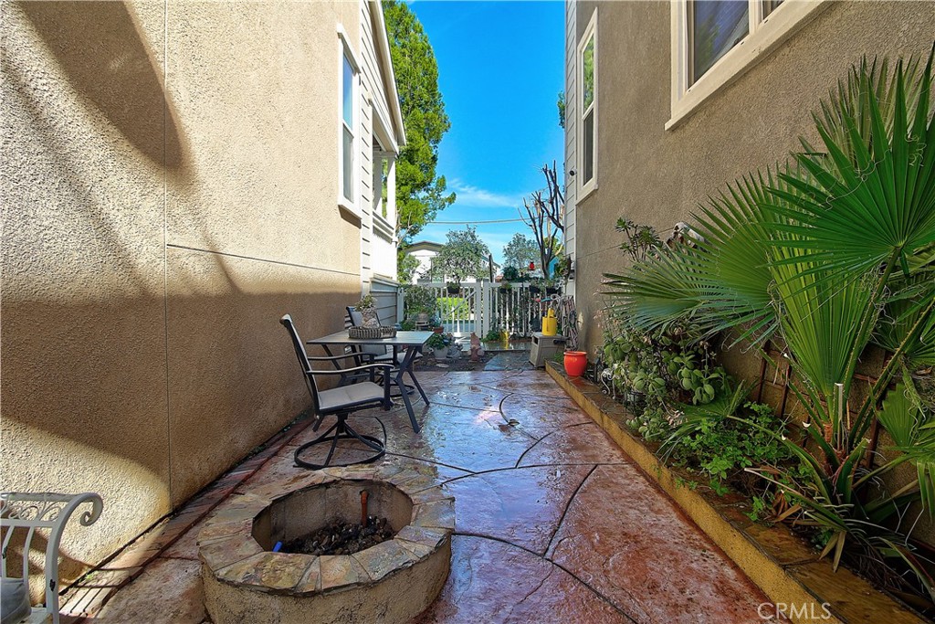 3533 Millhouse Court Riverside, CA 92503 - Photo 30 of 37 a view of balcony and patio