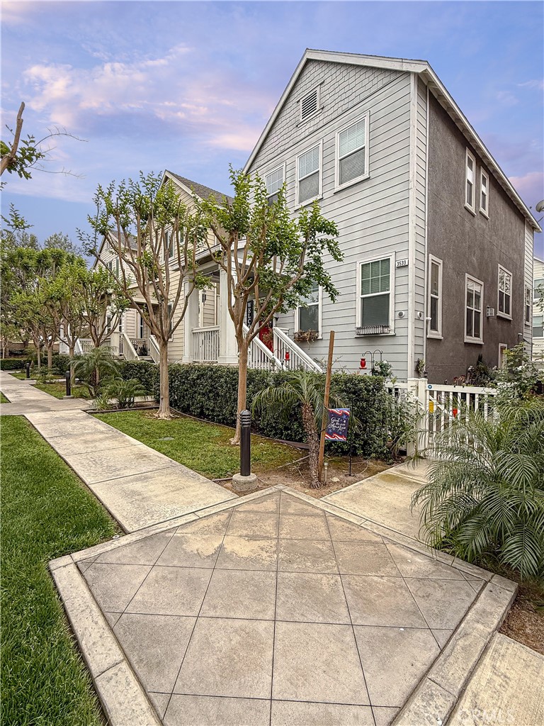 3533 Millhouse Court Riverside, CA 92503 - Photo 33 of 37 a view of a house with backyard and trees