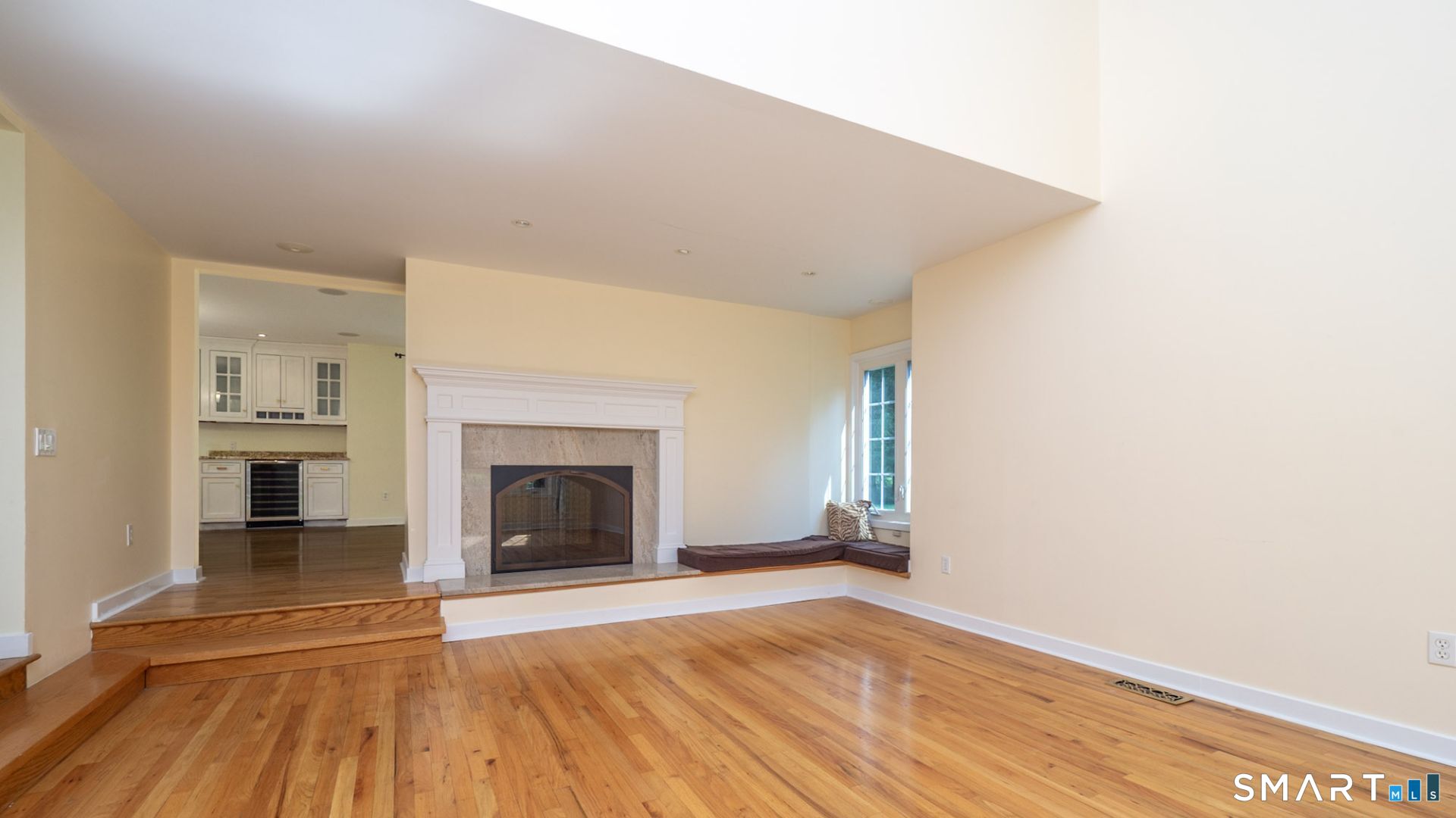 91 Lantern Ridge Road New Canaan, CT 06840 - Photo 7 of 39