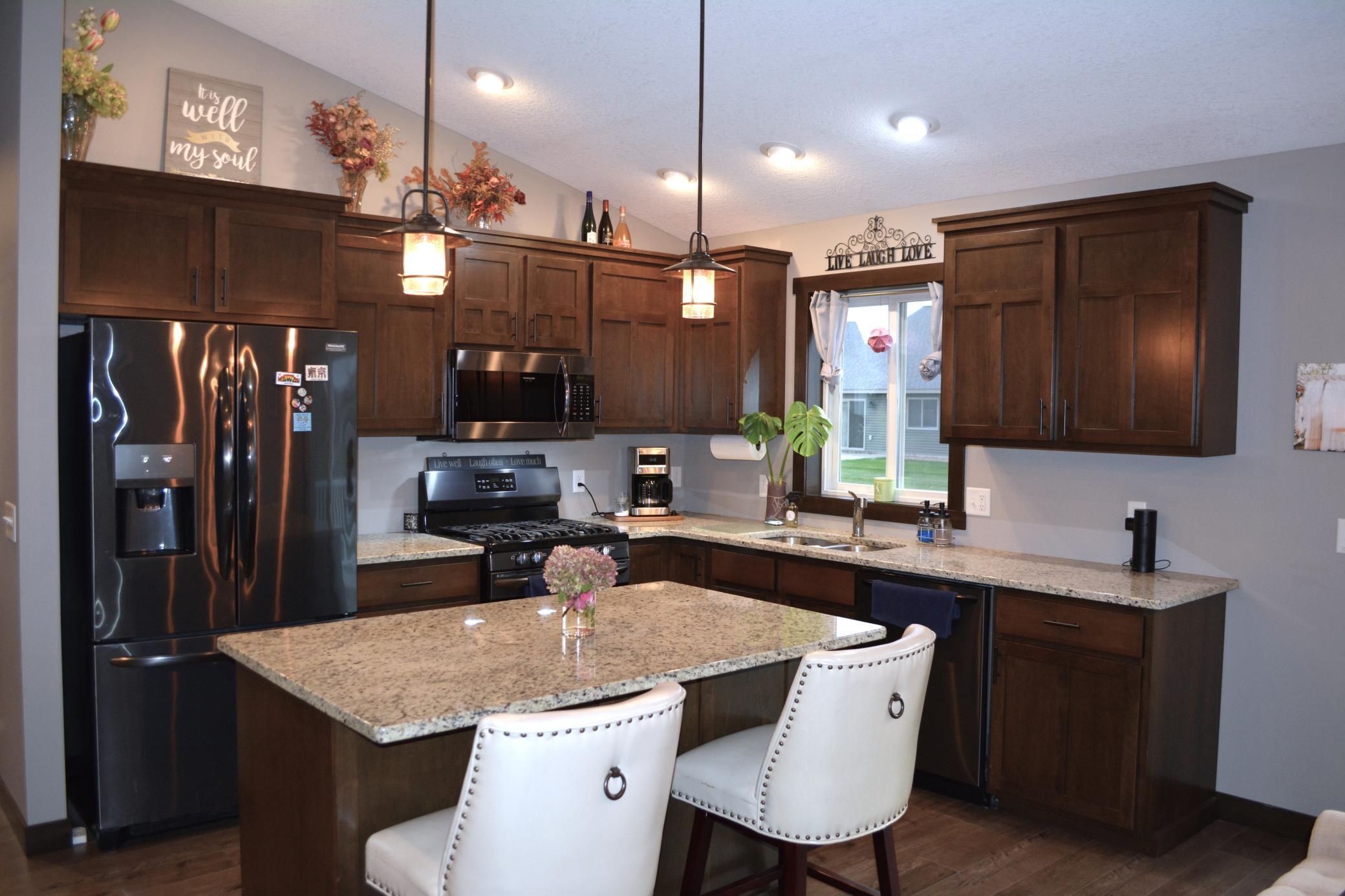 1642 Beaver Way New Richmond, WI 54017 - Photo 8 of 34