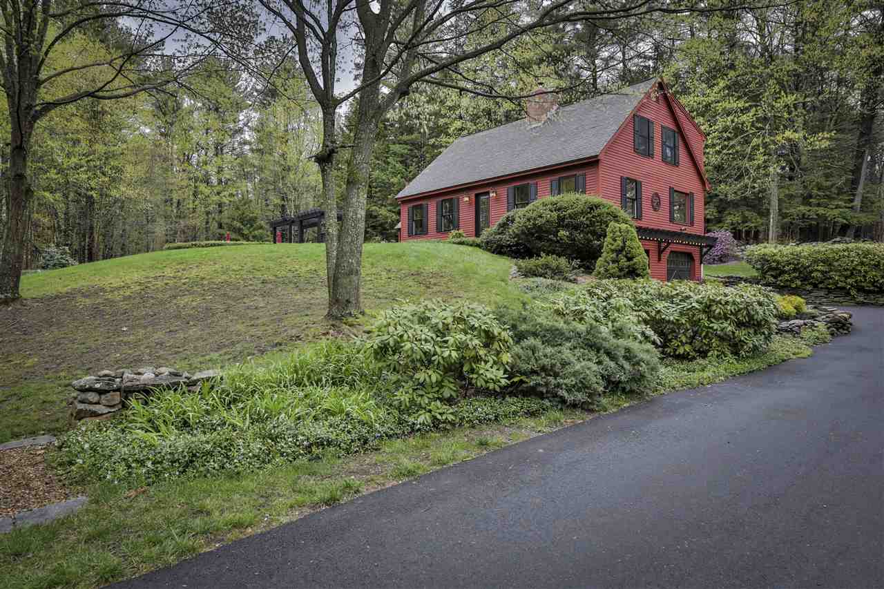 71 Castle Hill Road Windham, NH 03087 - Photo 1 of 39