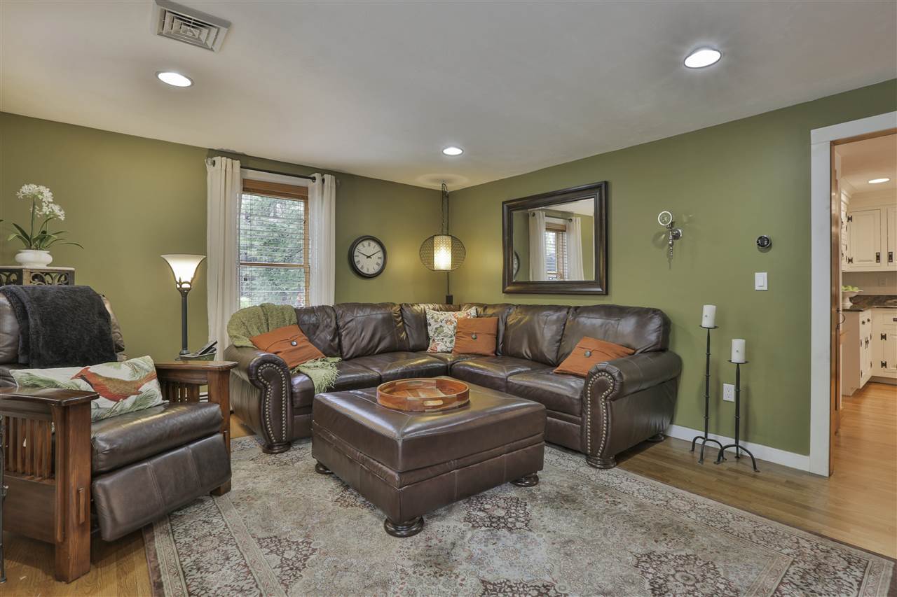 71 Castle Hill Road Windham, NH 03087 - Photo 15 of 39