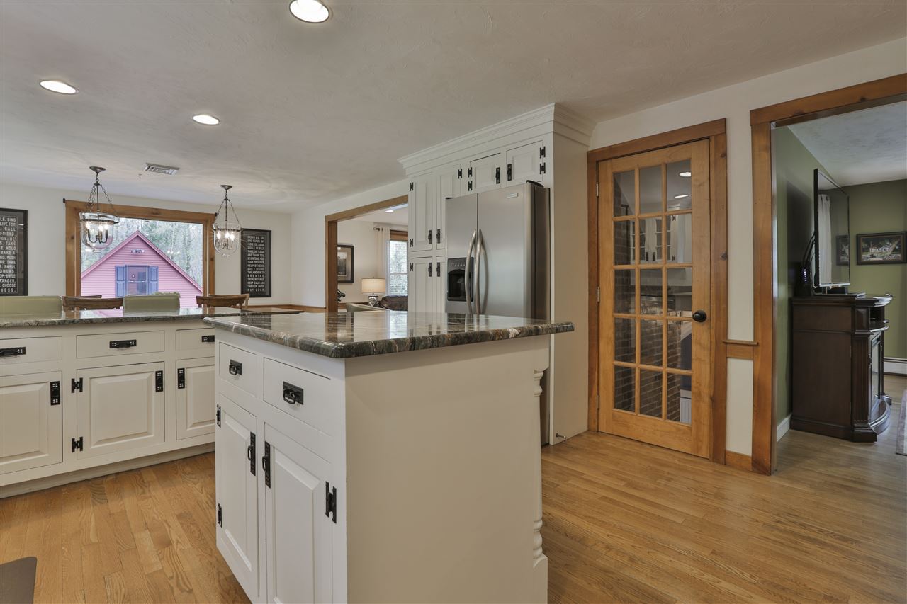 71 Castle Hill Road Windham, NH 03087 - Photo 8 of 39