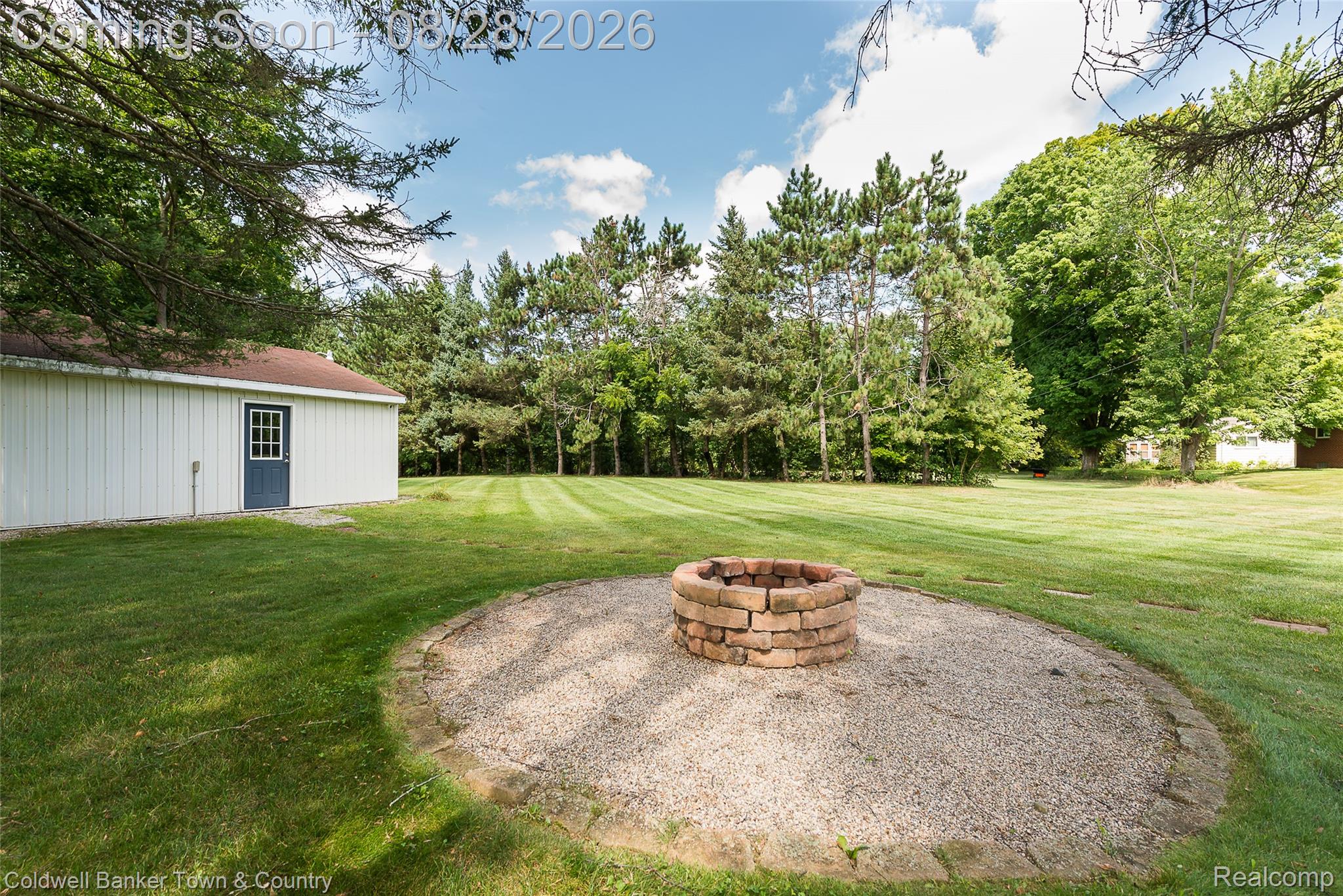 1810 Gray Road Howell, MI 48843 - Photo 34 of 41 DSC_1153.jpg