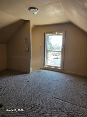 $59,900 | 694 Montgomery Avenue, East Dubuque, IL 61025