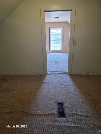 $59,900 | 694 Montgomery Avenue, East Dubuque, IL 61025