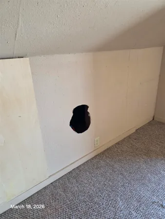 $59,900 | 694 Montgomery Avenue, East Dubuque, IL 61025