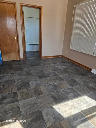 $59,900 | 694 Montgomery Avenue, East Dubuque, IL 61025