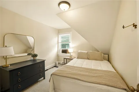 $999,000 | 90 University Avenue, Providence, RI 02906
