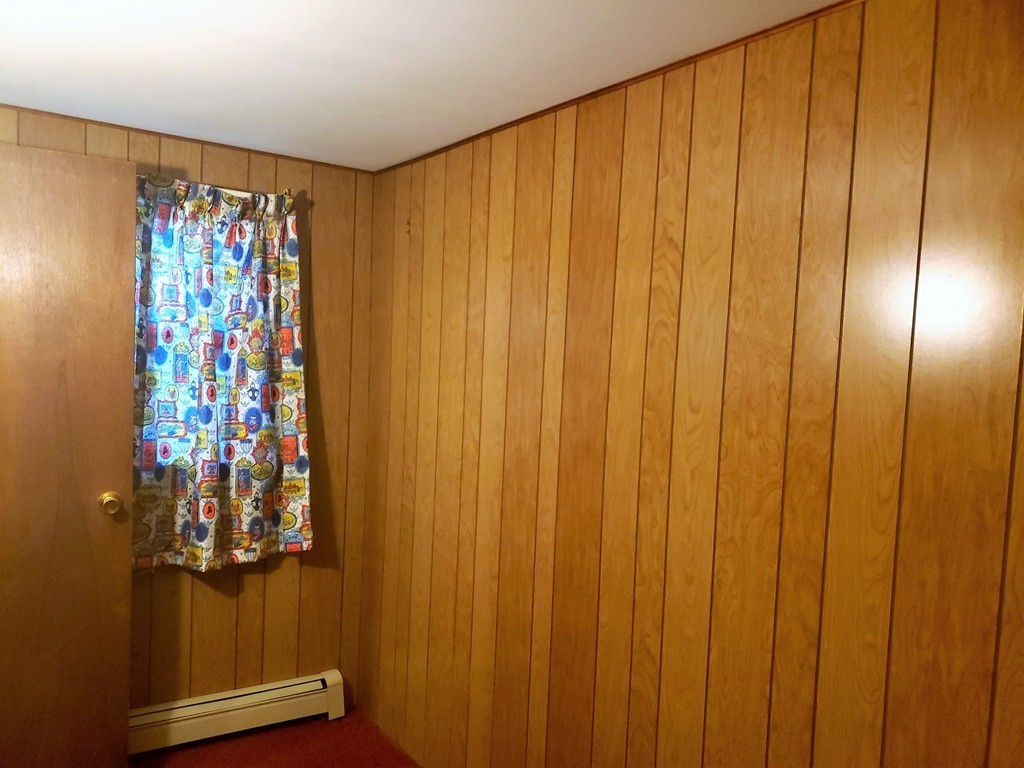 136 Holtshire Road Orange, MA 01364 - Photo 12 of 22 Gallery Image 12