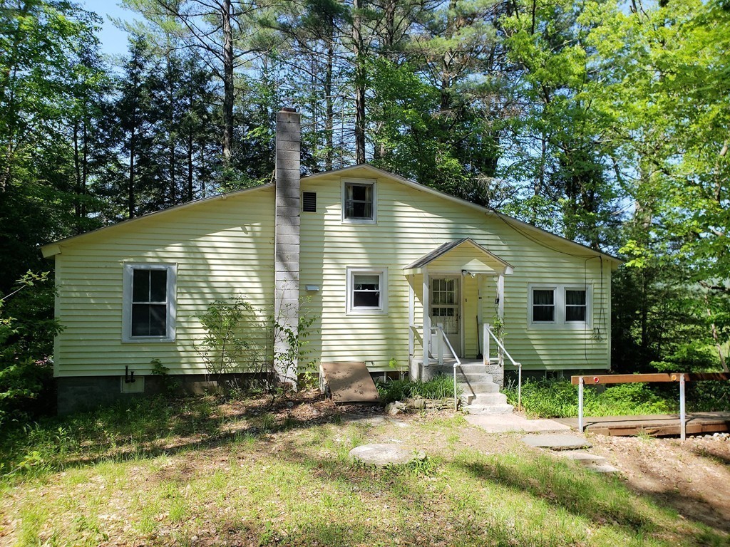136 Holtshire Road Orange, MA 01364 - Photo 18 of 22 Gallery Image 18