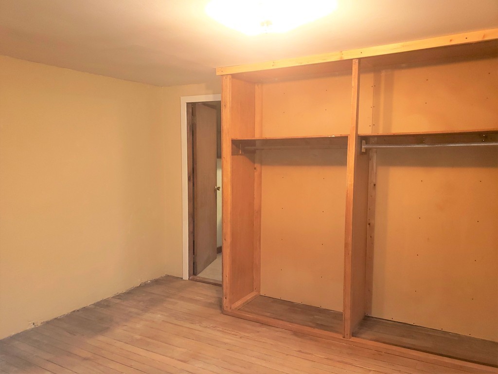 136 Holtshire Road Orange, MA 01364 - Photo 10 of 22 Gallery Image 10