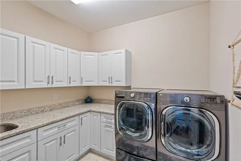 $919,000 | 510 Caroline Drive, Vero Beach, FL 32968