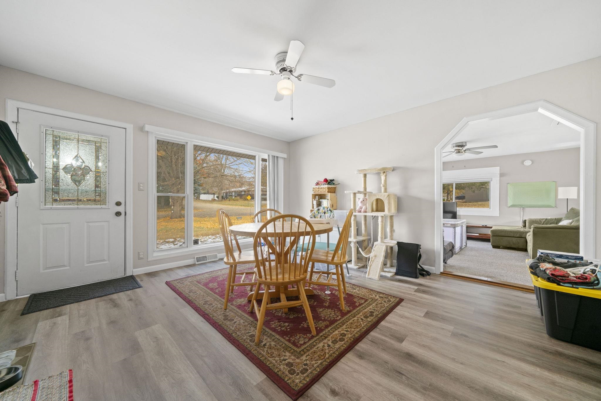 601 West 1st Street Mount Morris, IL 61054 - Photo 11 of 28 a view of a livingroom with furniture and wooden floor
