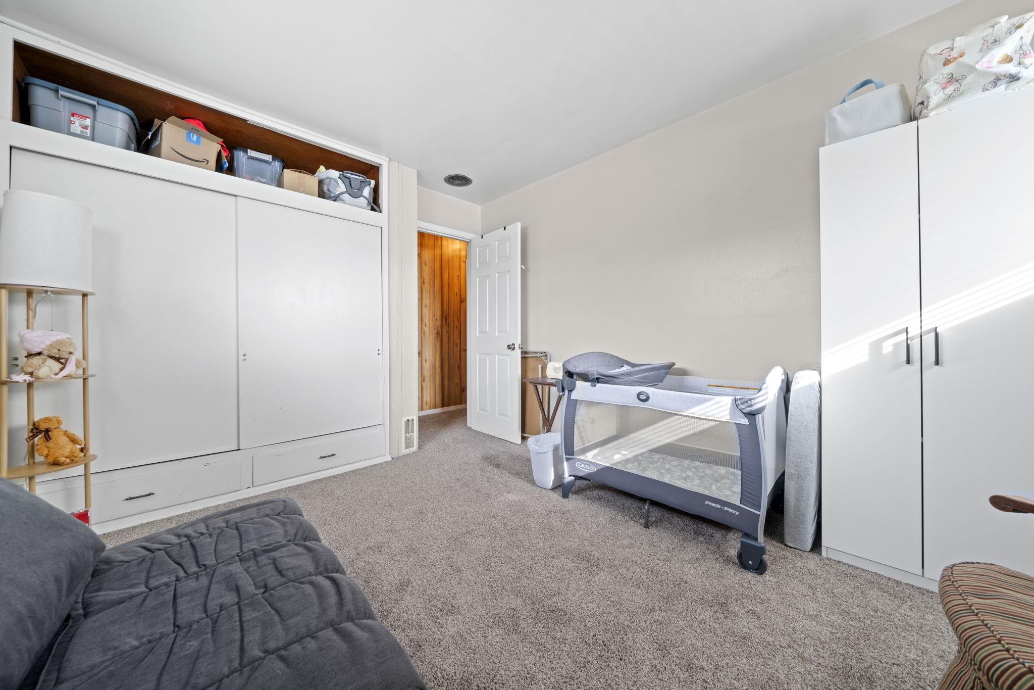 601 West 1st Street Mount Morris, IL 61054 - Photo 21 of 28 a view of an empty room