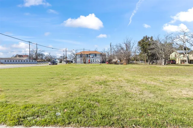 $550,000 | 703 North Main Street, Taylor, TX 76574