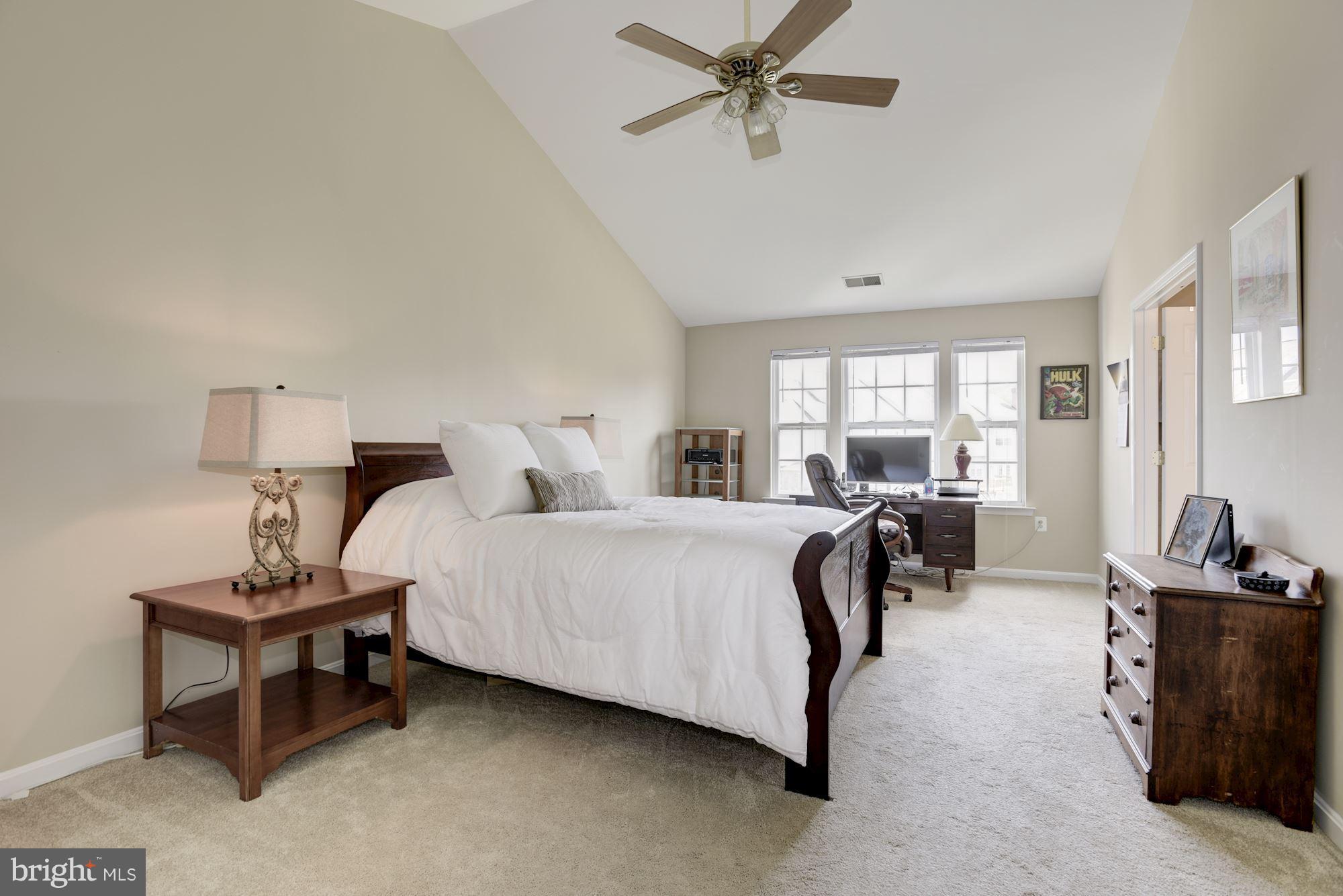 629 Springhouse Square Southeast Leesburg, VA 20175 - Photo 15 of 29 Bedroom (Master)