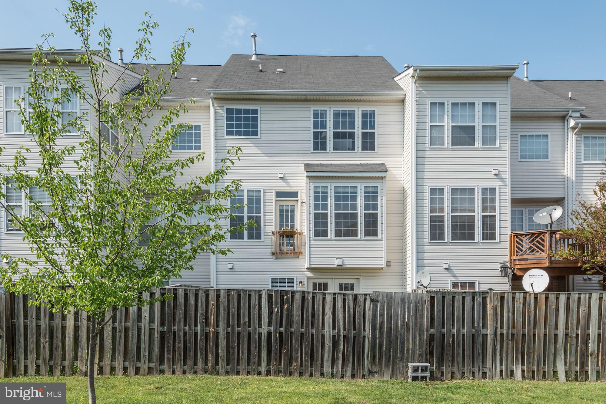 629 Springhouse Square Southeast Leesburg, VA 20175 - Photo 28 of 29 Exterior (Rear)