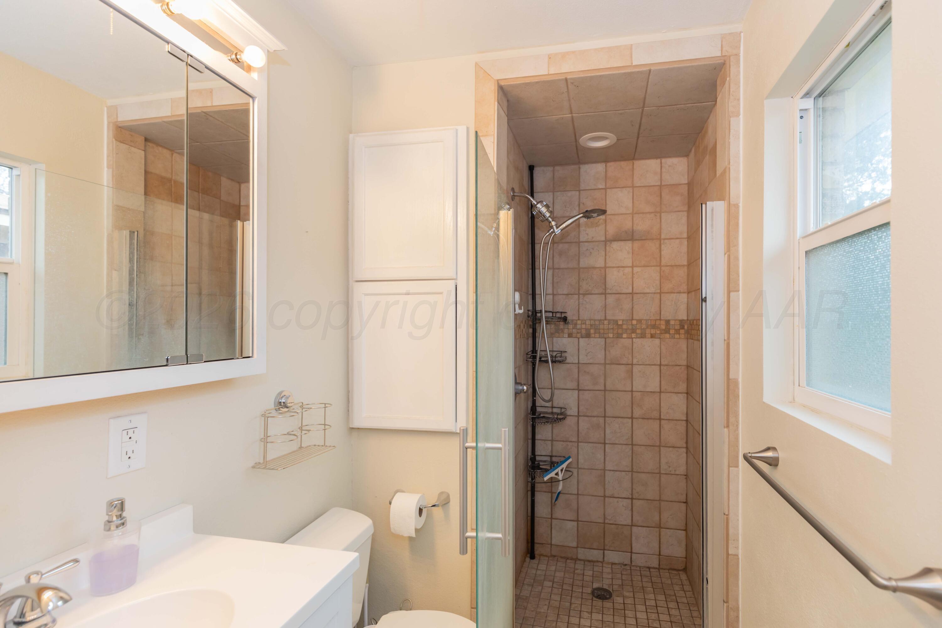 4202 Scotty Drive Amarillo, TX 79110 - Photo 15 of 30 MASTER BATH VIEW 1