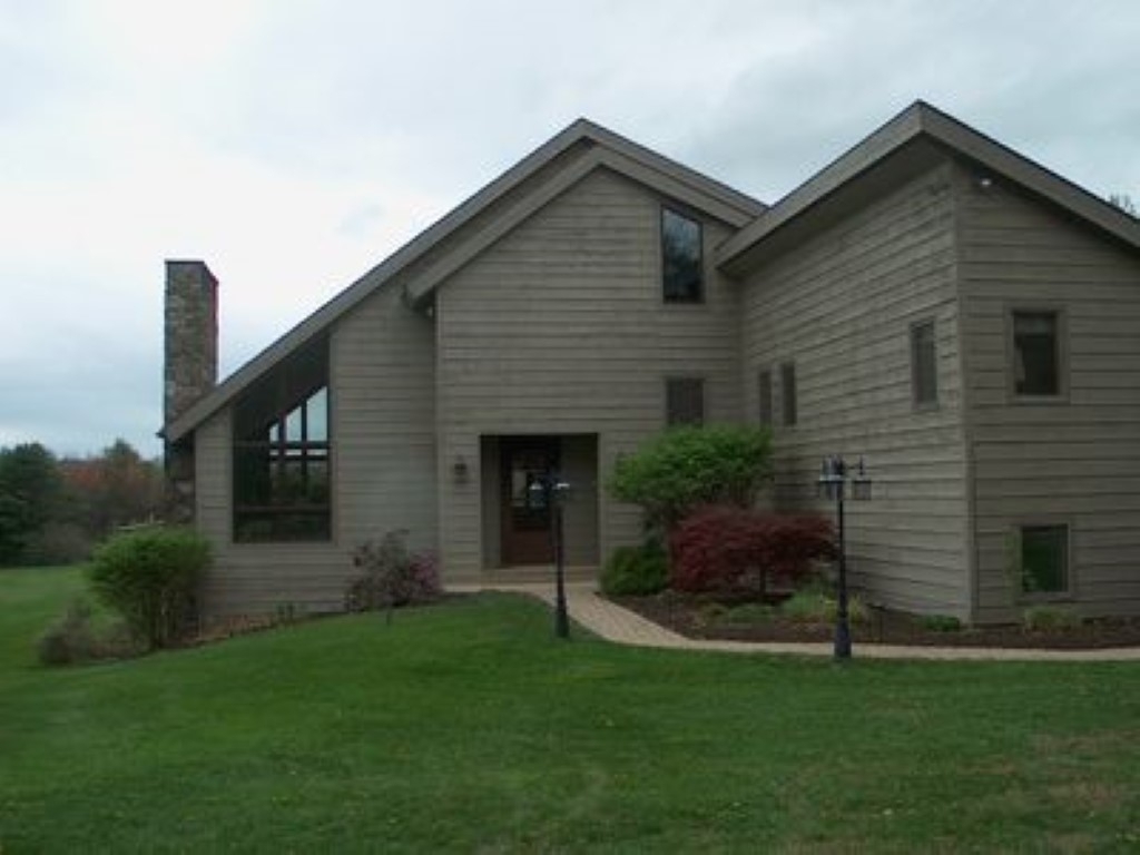 225 Meeker Road Vestal, NY 13850 - Photo 1 of 31 Gallery Image 1