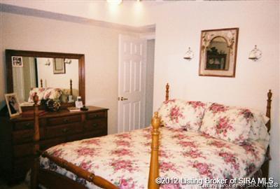 1312 Valley View Road New Albany, IN 47150 - Photo 13 of 15 Gallery Image 13