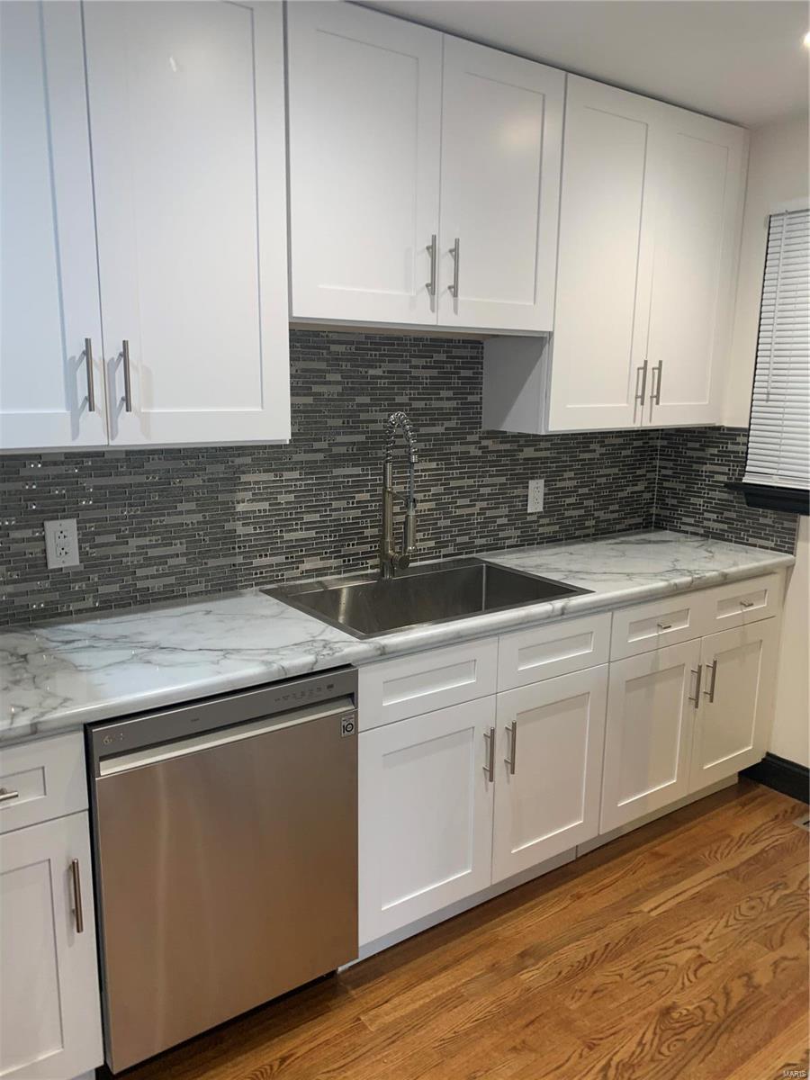 4157 Weber Road St. Louis, MO 63123 - Photo 5 of 30