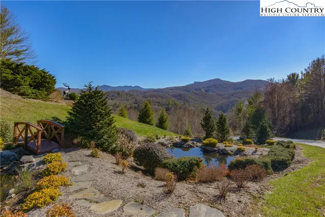 a view of outdoor space and city view