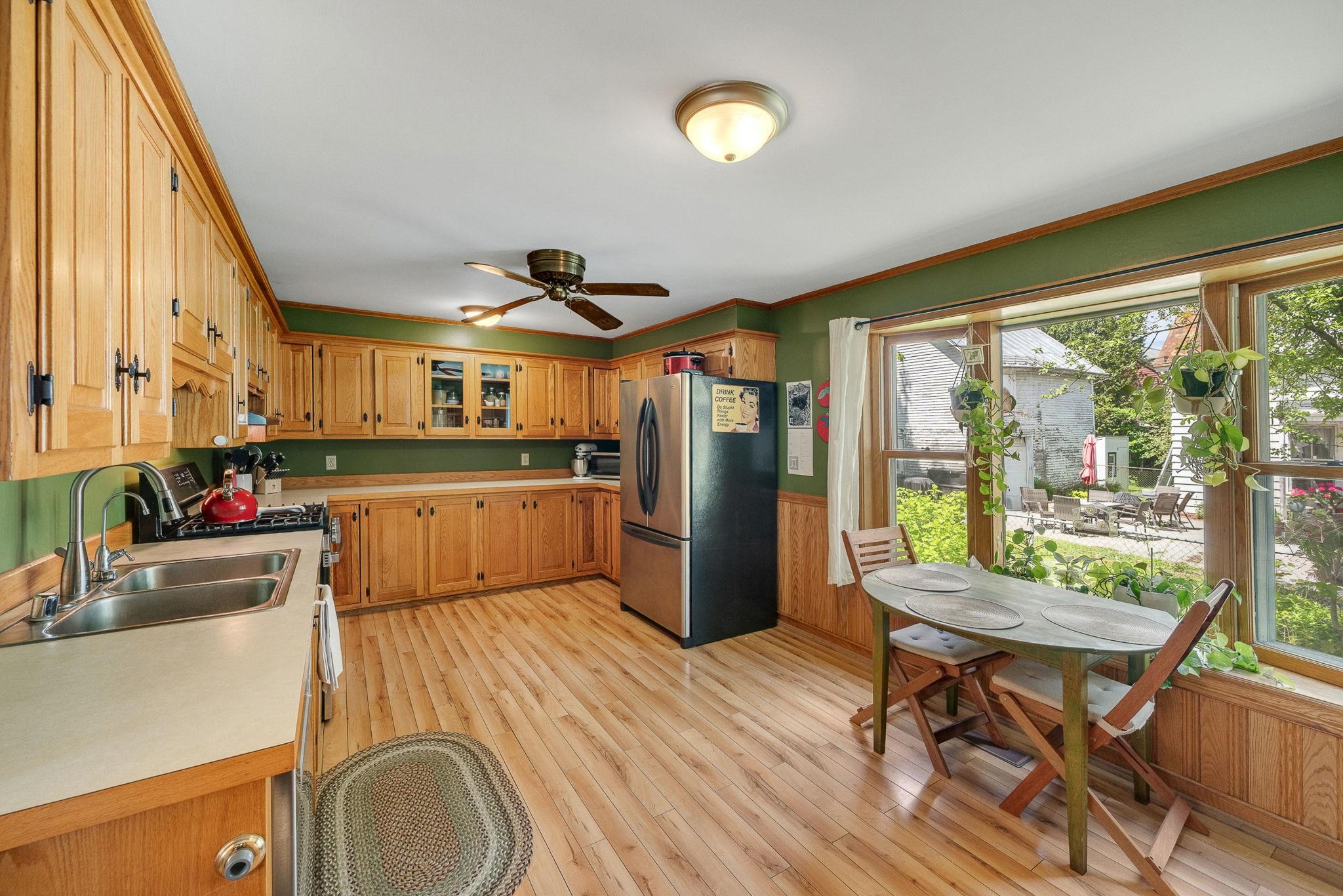 145 Washington Street Barre, VT 05641 - Photo 3 of 39