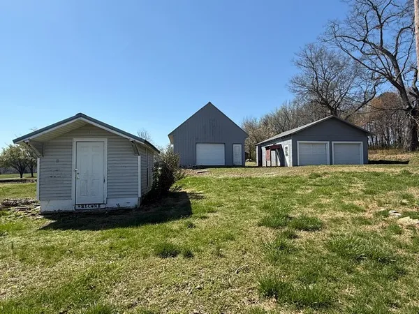 $220,000 | 469 Fred Cooper Road, McMinnville, TN 37110