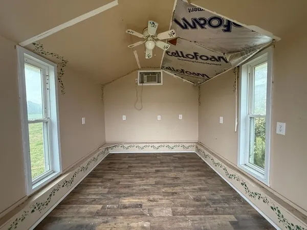 $220,000 | 469 Fred Cooper Road, McMinnville, TN 37110