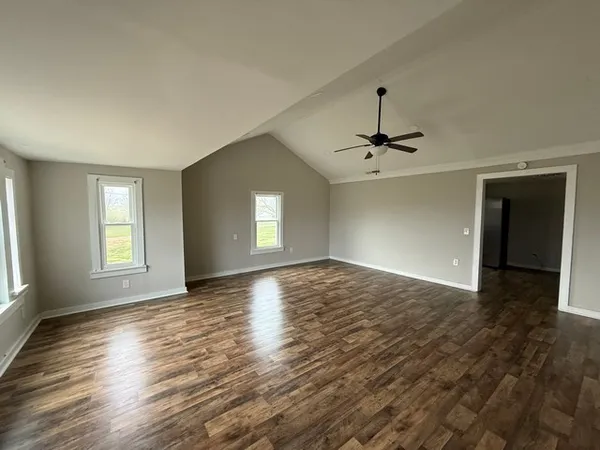 $220,000 | 469 Fred Cooper Road, McMinnville, TN 37110