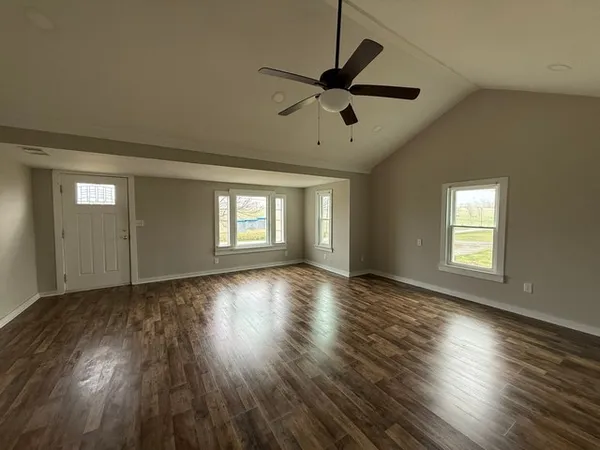 $220,000 | 469 Fred Cooper Road, McMinnville, TN 37110