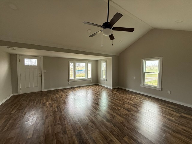 469 Fred Cooper Road McMinnville, TN 37110 - Photo 7 of 26