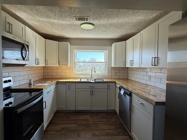 $220,000 | 469 Fred Cooper Road, McMinnville, TN 37110