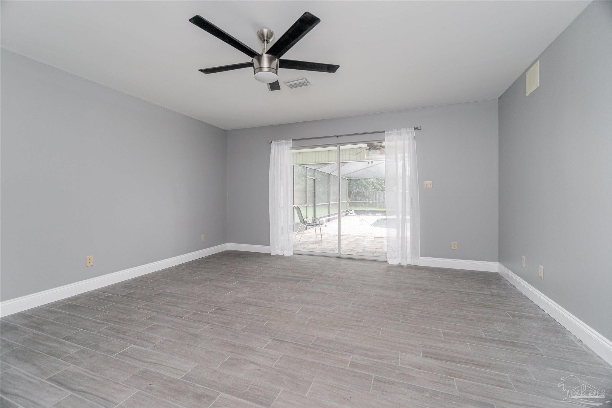 1441 Kings Road Cantonment, FL 32533 - Photo 17 of 38 Gallery Image 17
