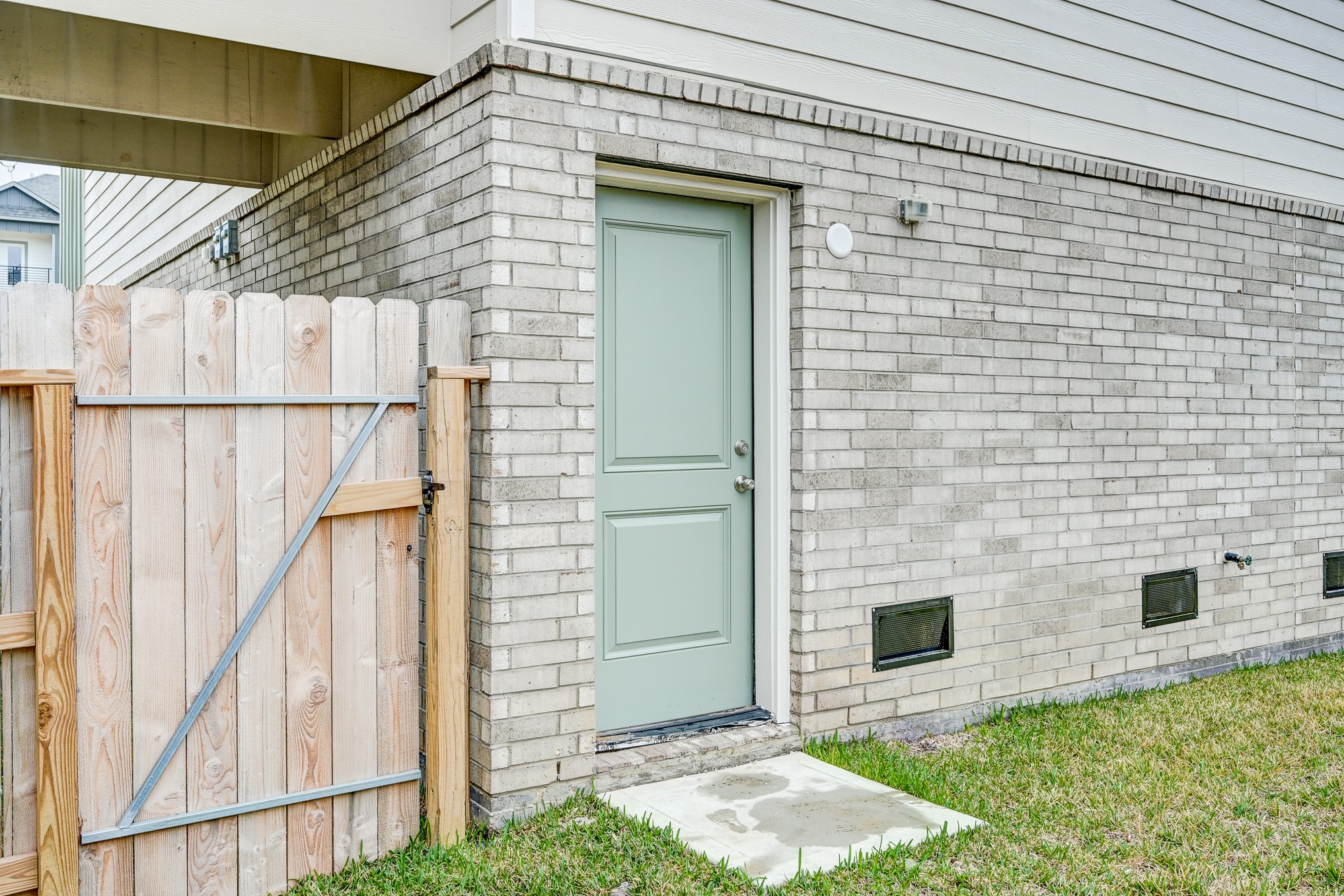 20646 Dynamic Court Humble, TX 77338 - Photo 35 of 40 a view of front door of house