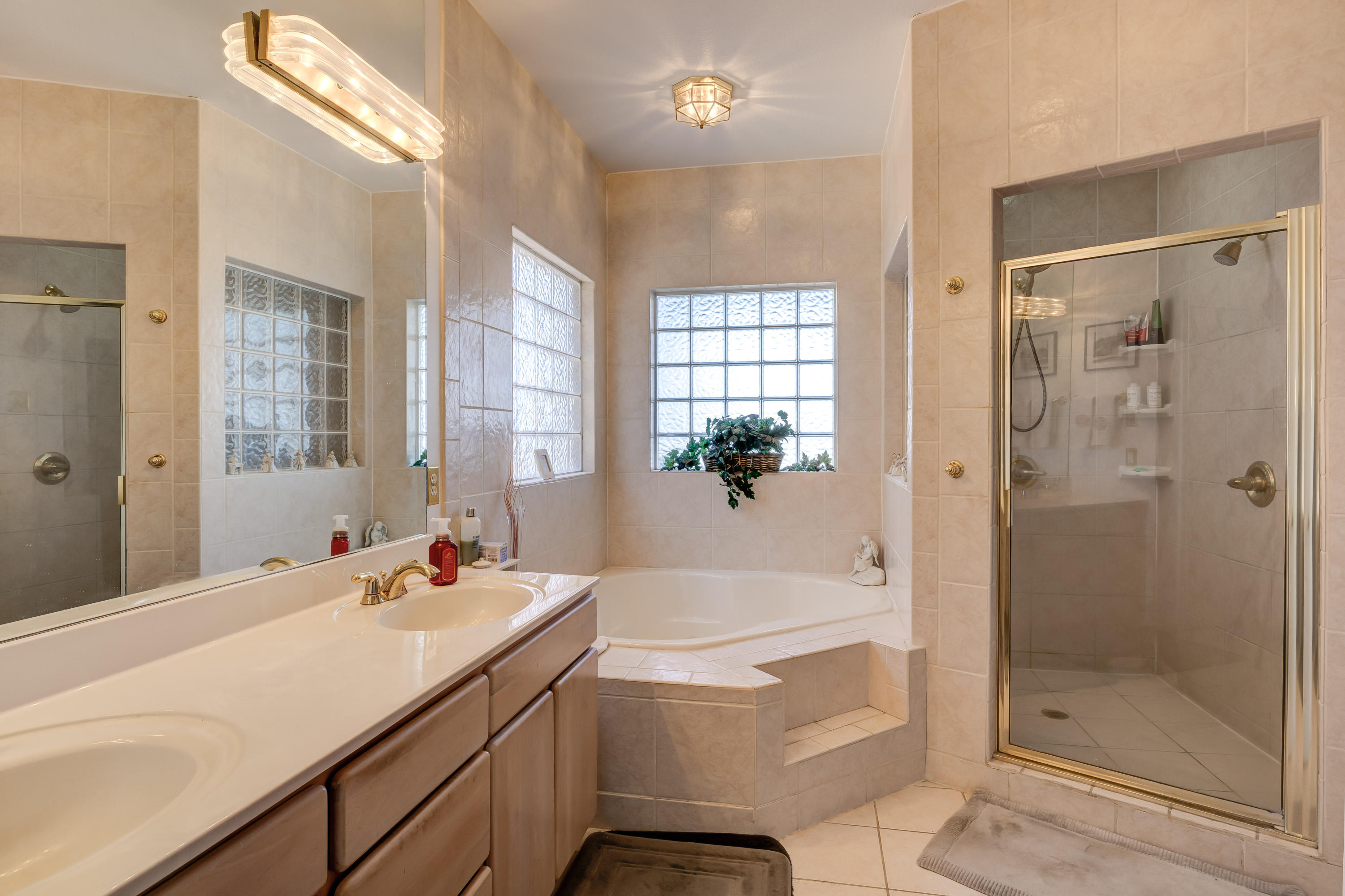 130 Bluffton Road Friendsville, TN 37737 - Photo 19 of 40 Master Ensuite Bath