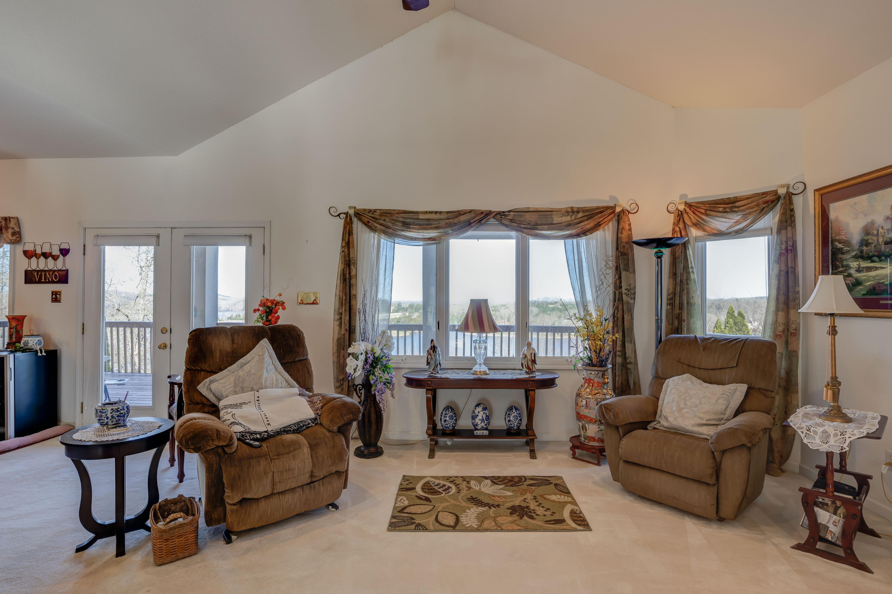 130 Bluffton Road Friendsville, TN 37737 - Photo 7 of 40 Living Room