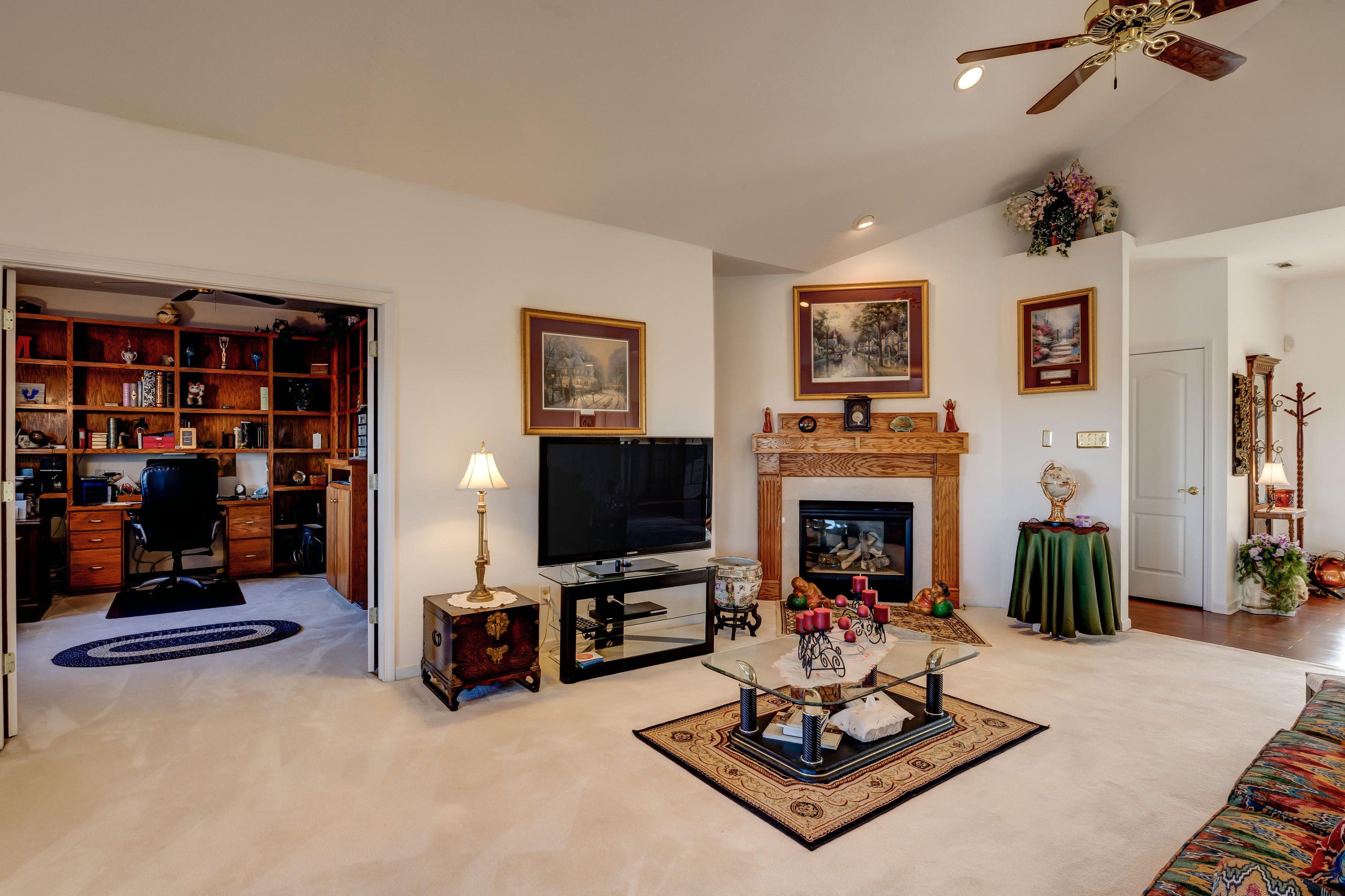 130 Bluffton Road Friendsville, TN 37737 - Photo 8 of 40 Living Room