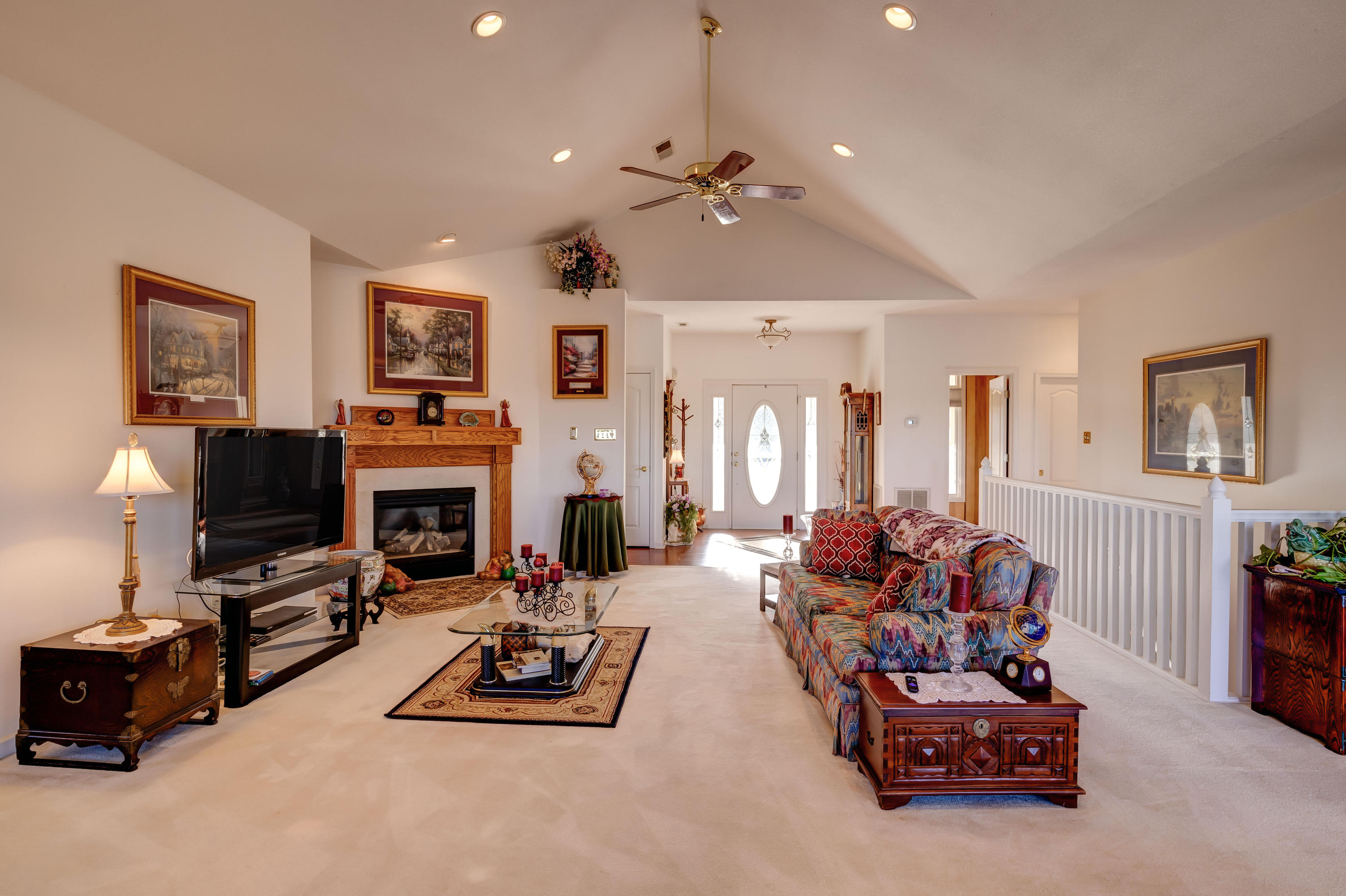 130 Bluffton Road Friendsville, TN 37737 - Photo 9 of 40 Living Room