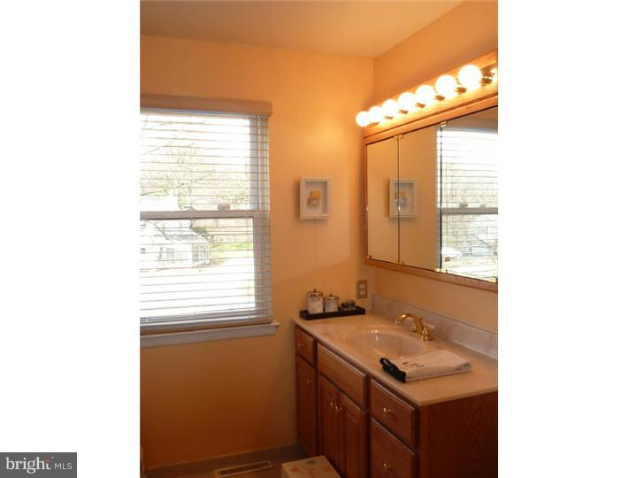 398 Turner Road Wallingford, PA 19086 - Photo 16 of 25