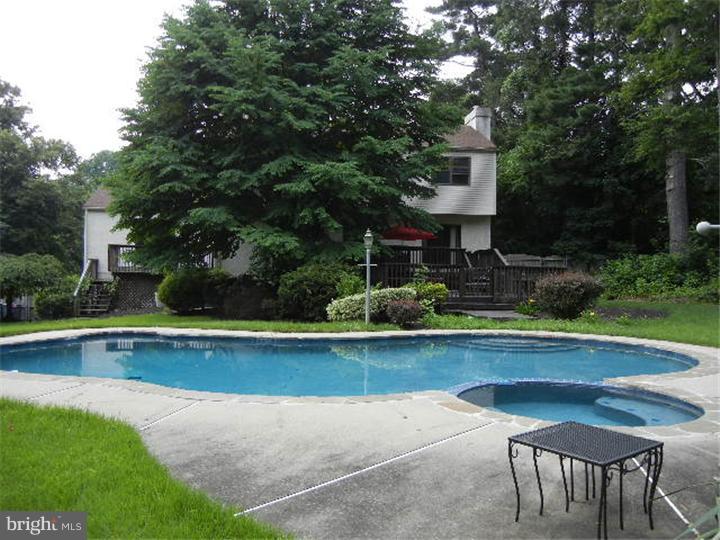398 Turner Road Wallingford, PA 19086 - Photo 22 of 25