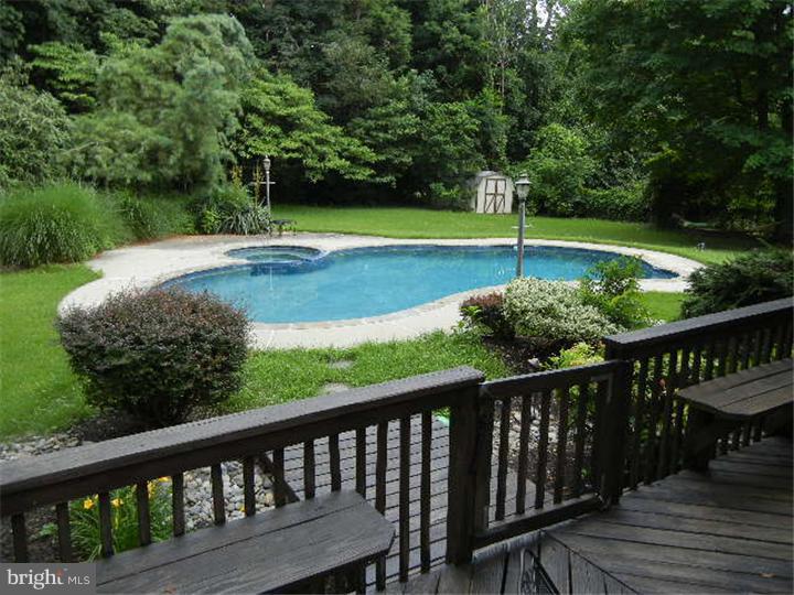 398 Turner Road Wallingford, PA 19086 - Photo 24 of 25