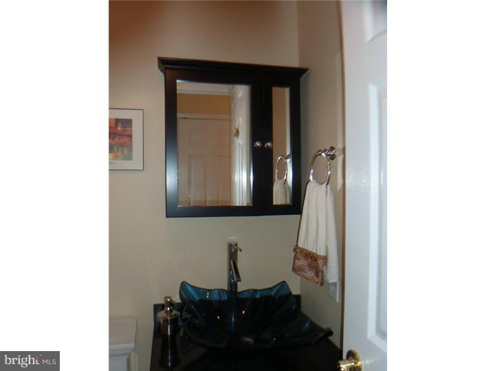 398 Turner Road Wallingford, PA 19086 - Photo 10 of 25