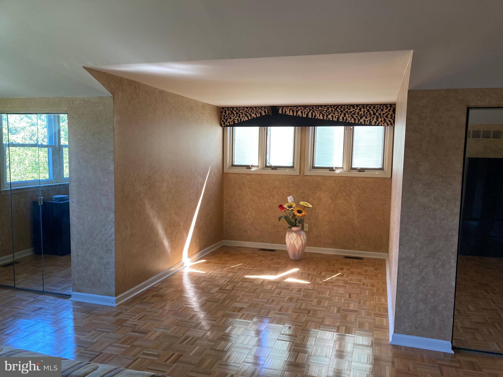 80 Snowflake Road Huntingdon Valley, PA 19006 - Photo 25 of 37 Gallery Image 25