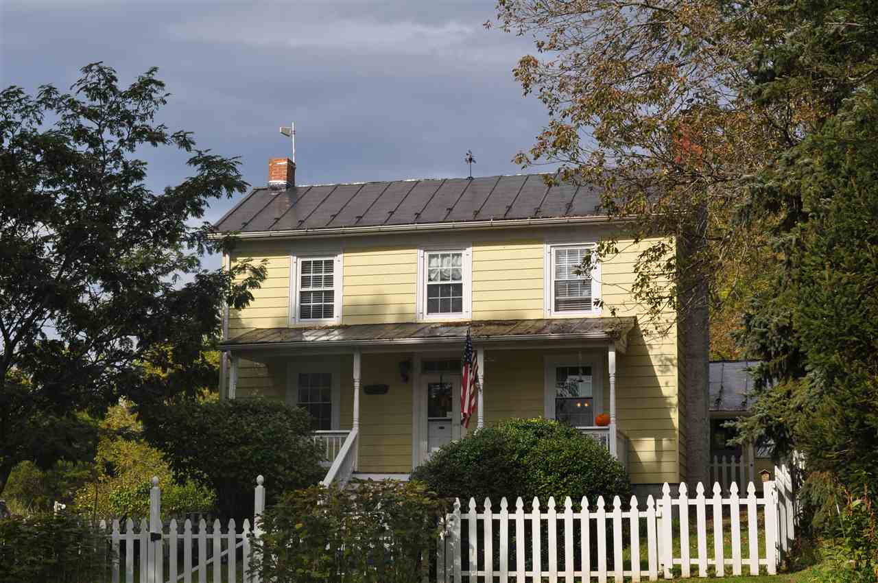 3994 Spring Hill Road Staunton, VA 24401 - Photo 40 of 41 a front view of a house with a garden