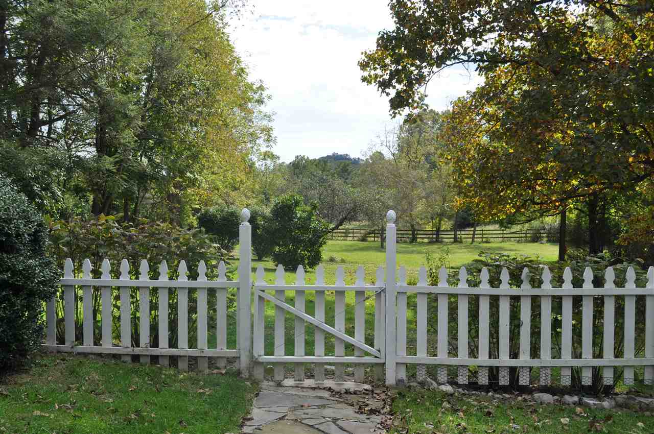 3994 Spring Hill Road Staunton, VA 24401 - Photo 8 of 41 a view of a wooden fence