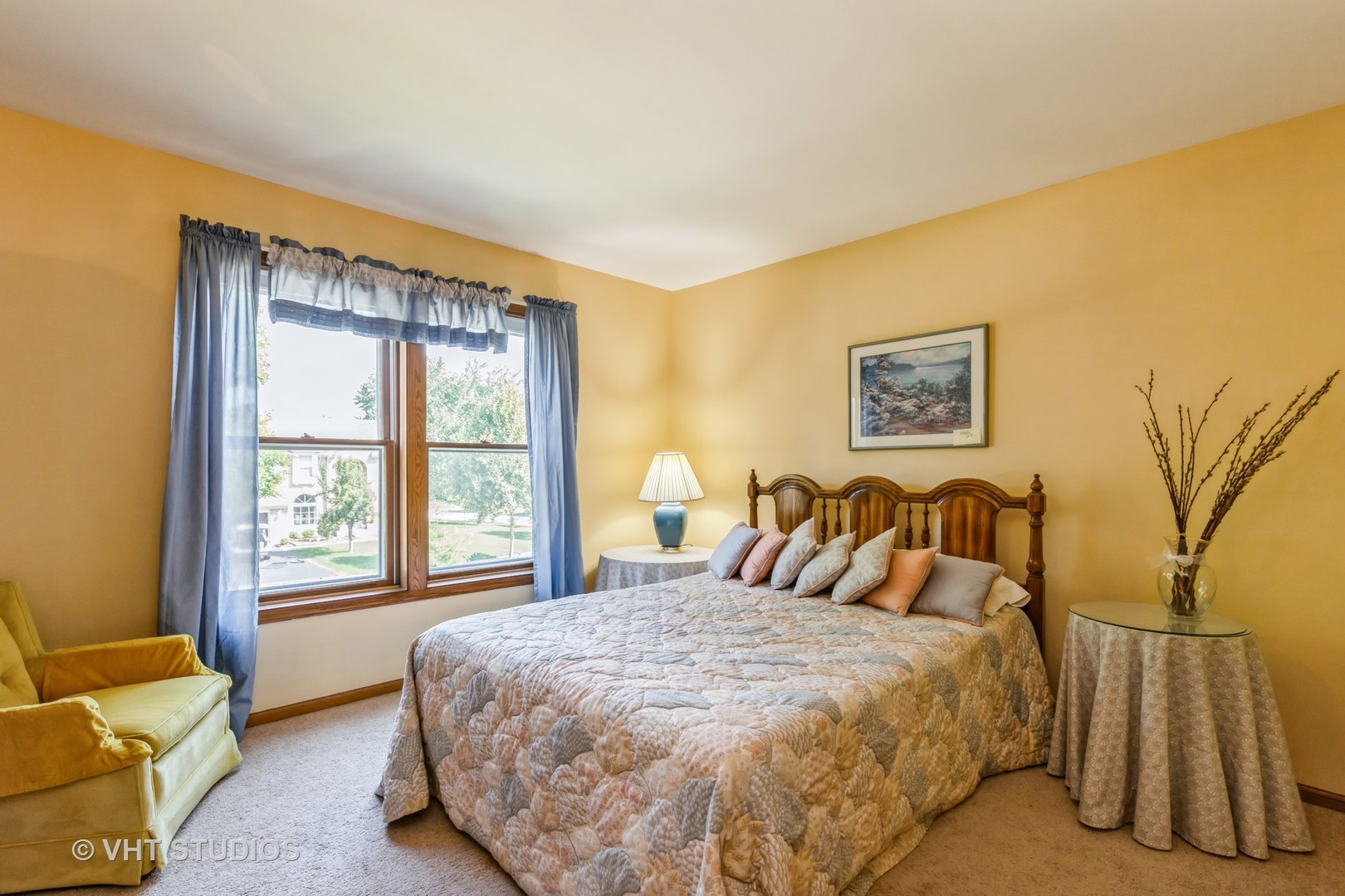 5149 Conifer Lane Gurnee, IL 60031 - Photo 10 of 18 a bedroom with a bed and a couch