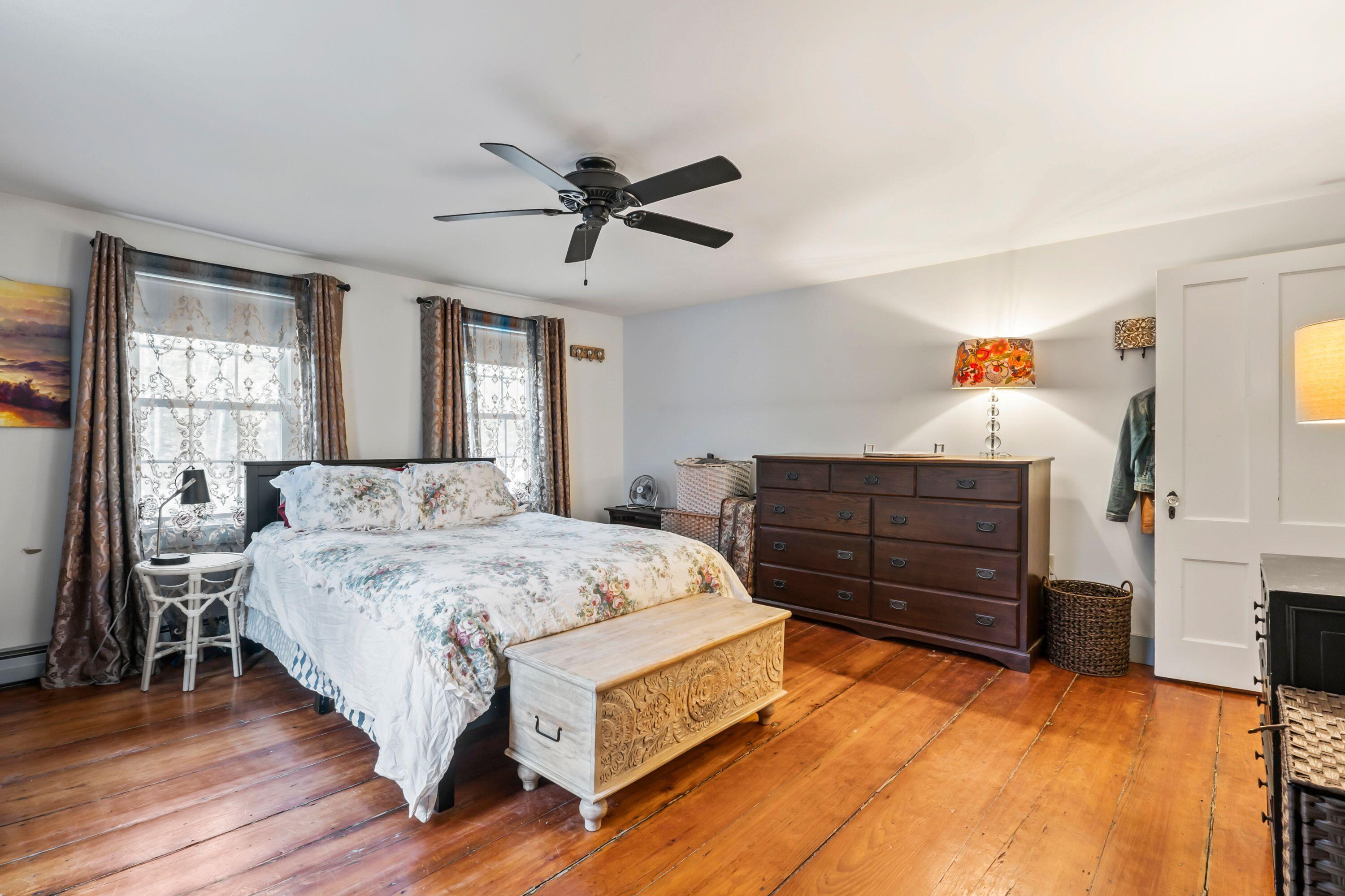 Undisclosed Address Manchester, ME 04351 - Photo 21 of 46 Primary bedroom