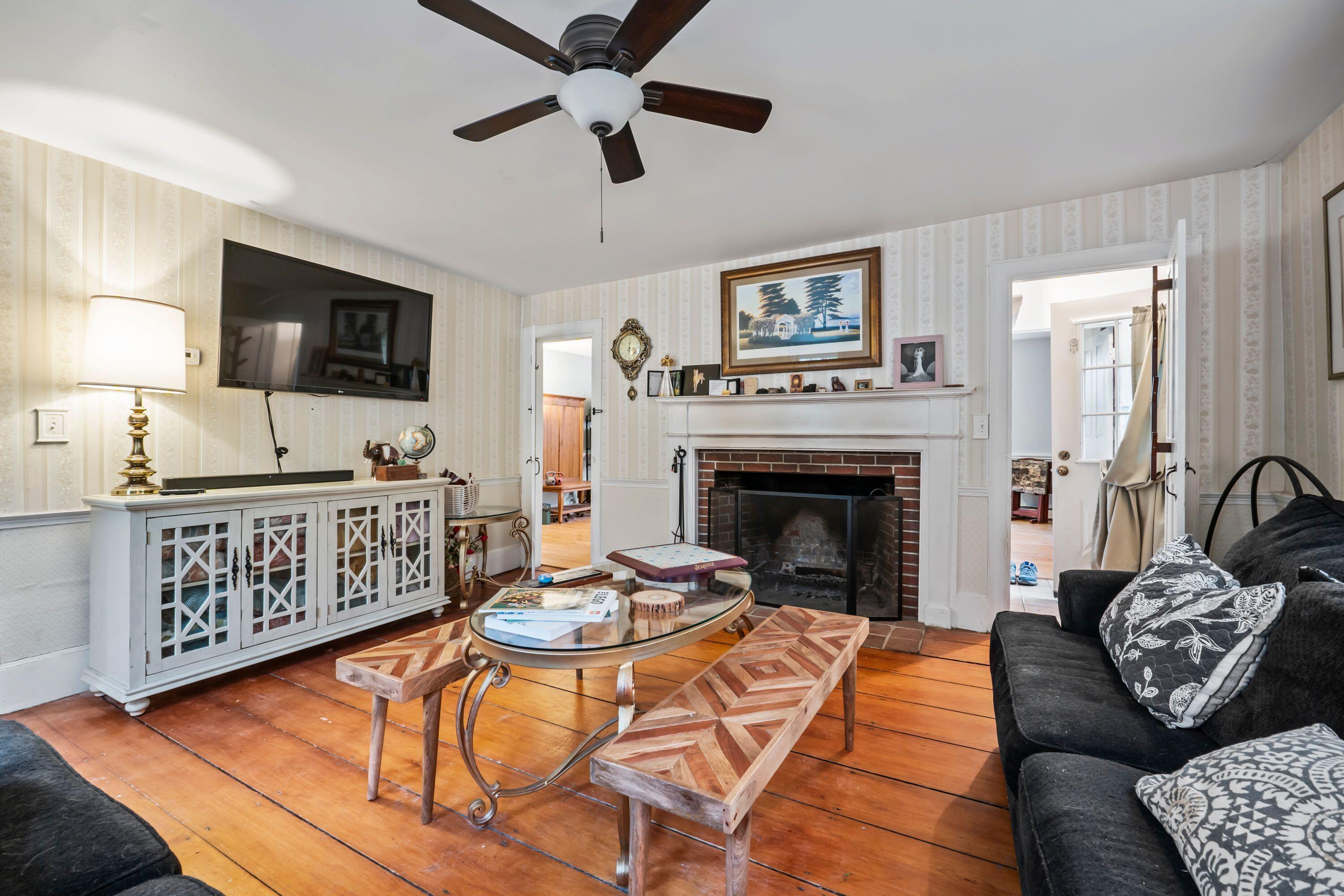 Undisclosed Address Manchester, ME 04351 - Photo 9 of 46 Formal livingroom